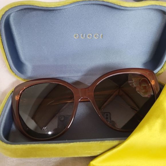 GUCCI GORGEOUS SUNGLASSES W CASE, CLOTH & BAG 😍 Authentic!! - Picture 9 of 12